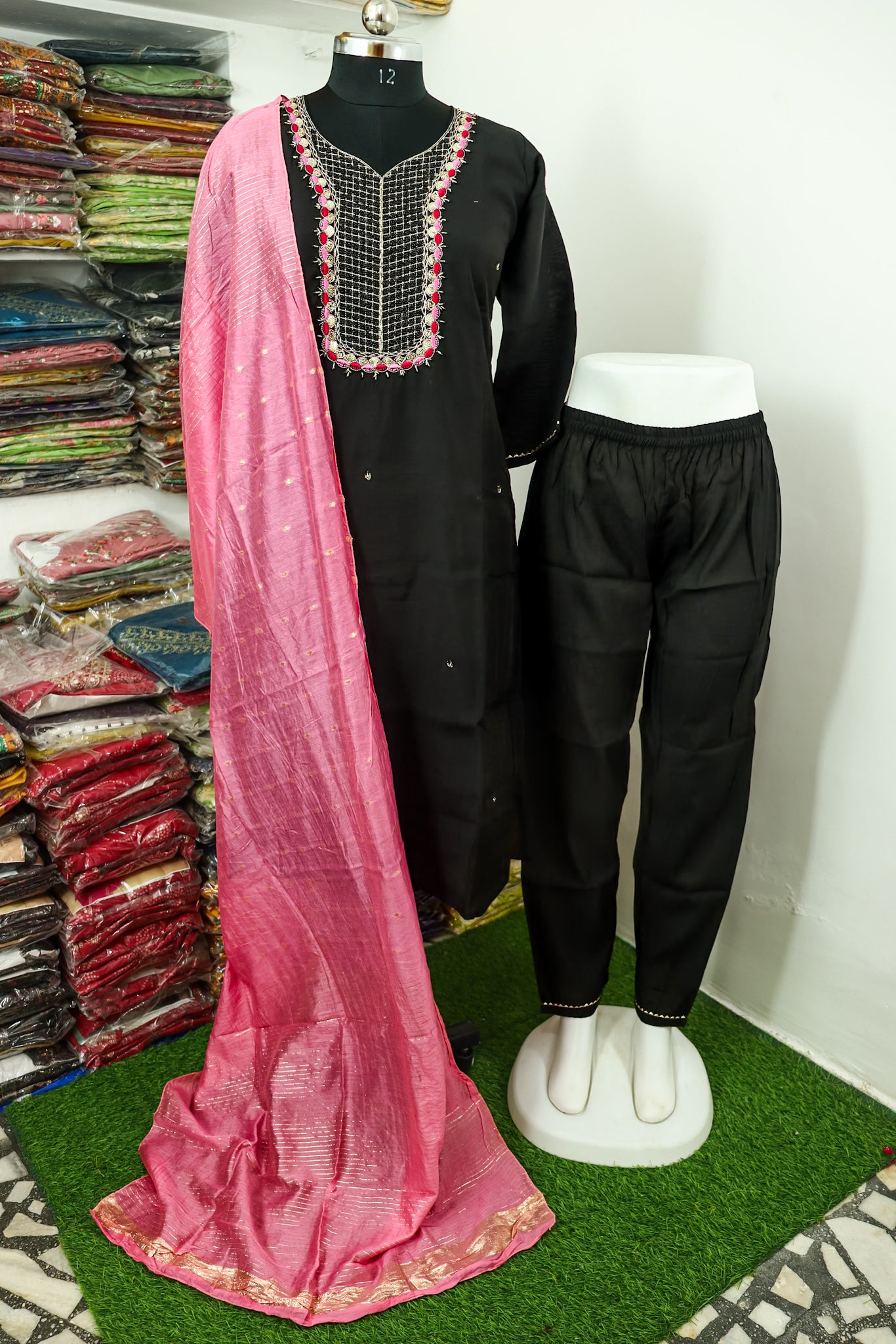 Luxurious Silk Kurta, Pant, Dupatta set