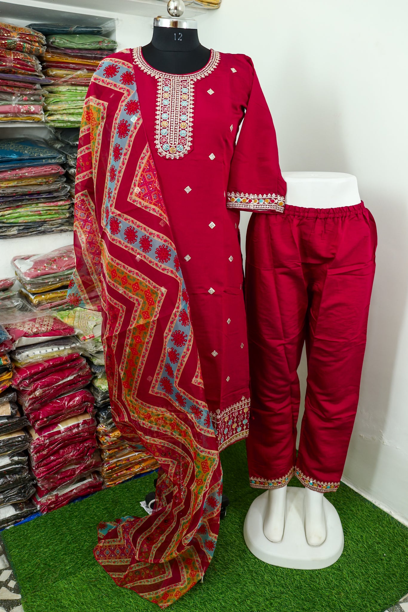 Luxurious Silk Kurta, Pant, Dupatta Set