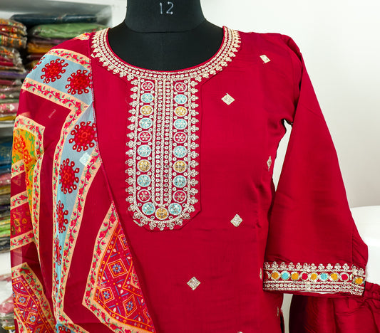 Luxurious Silk Kurta, Pant, Dupatta Set